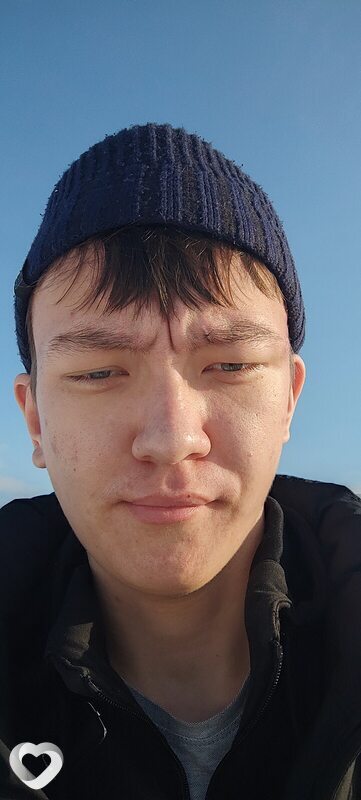Данил, 18, Омске — анкета №3878884