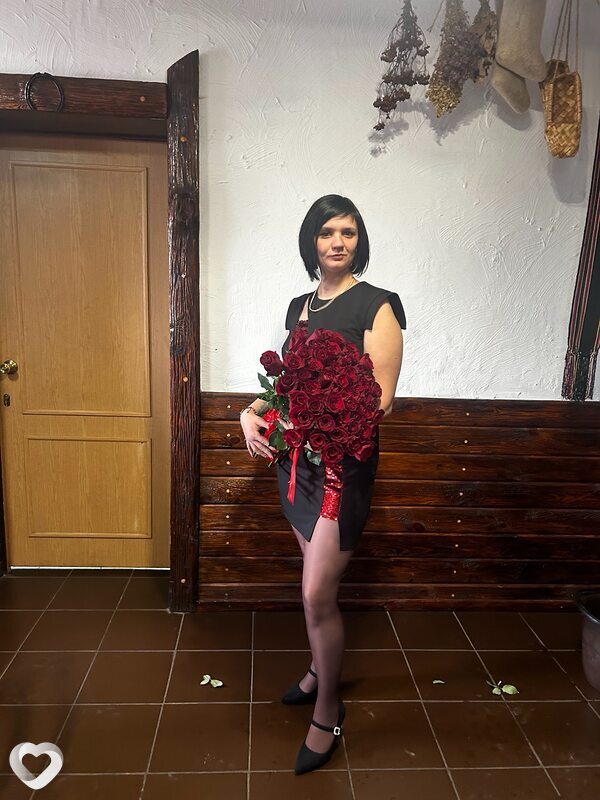 Яна, 37, Белове — анкета №3879408