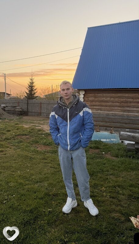 Данил, 18, Солнечногорске — анкета №3880359