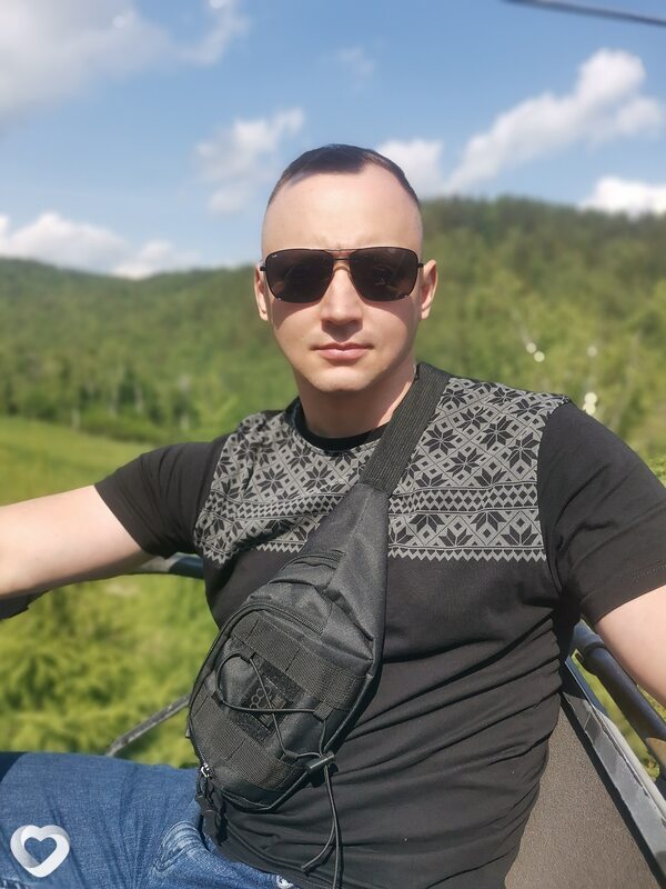 Артём, 32, Белгороде — анкета №3880123
