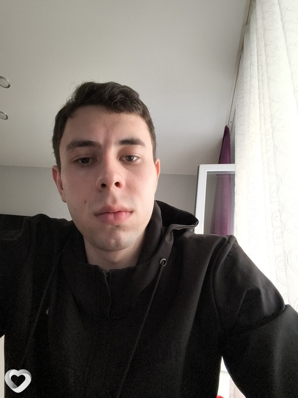 Кирилл, 24, Ульяновске — анкета №3880176