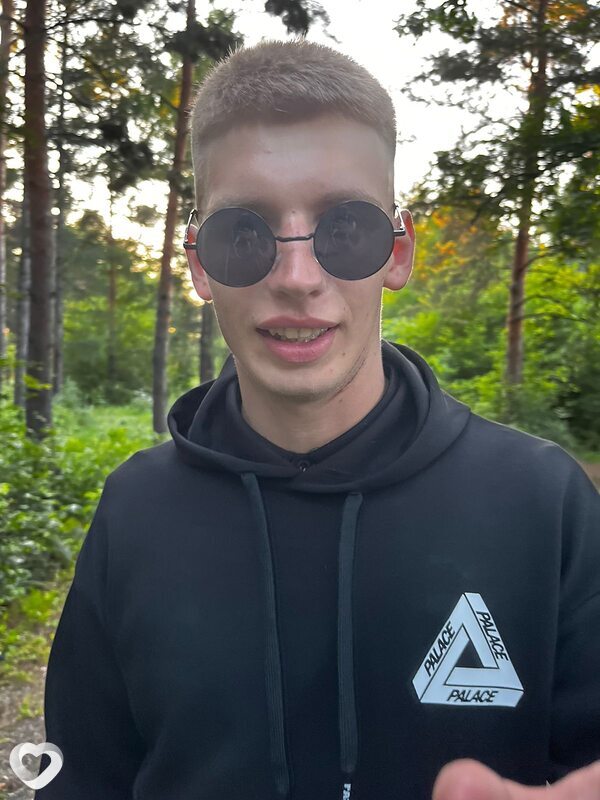 Артем, 24, Челябинске — анкета №3880310