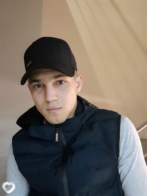 Стас, 28, Ленинске-Кузнецком — анкета №3881002