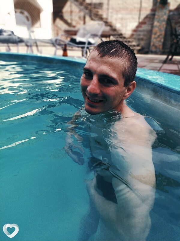 Денис, 29, Луганске — анкета №3880493