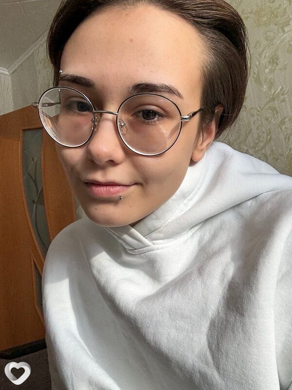Екатерина, 19, Кургане — анкета №3880606