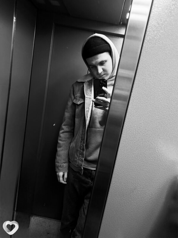 Никита, 26, Торезе — анкета №3880955
