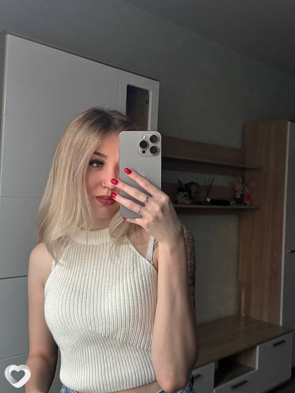 Александра, 20, Москве — анкета №3880910
