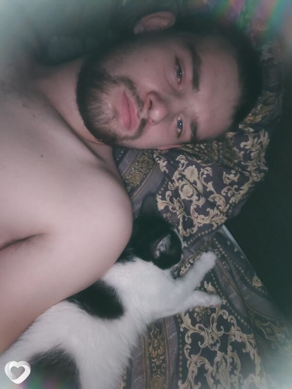 Андрей, 20, Омске — анкета №3880734