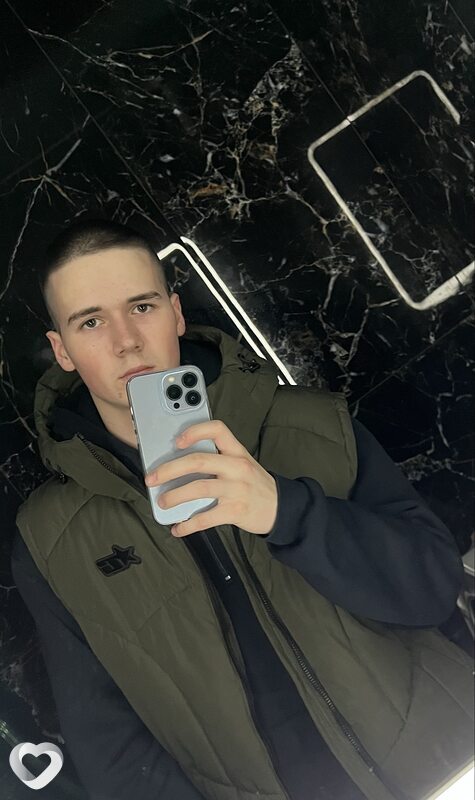 Игорь, 20, Санкт-Петербурге — анкета №3881115