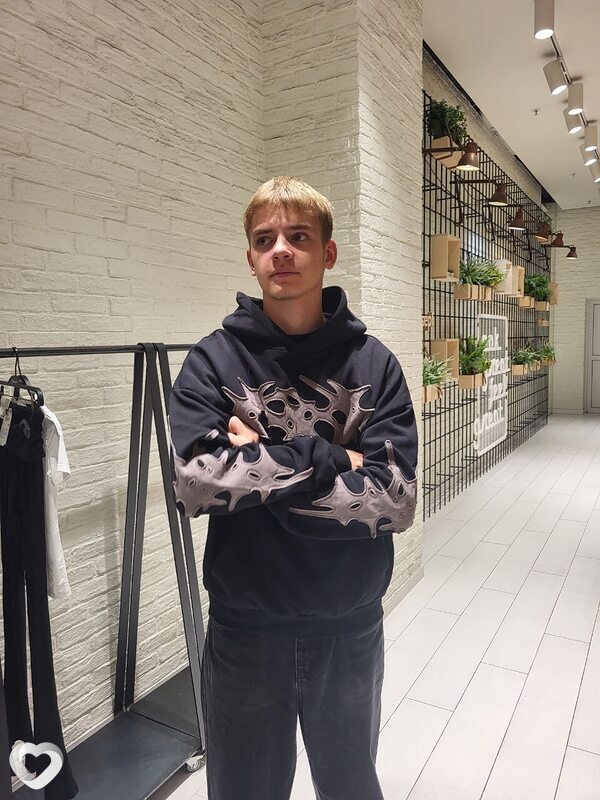 Артём, 19, Гродно — анкета №3881796
