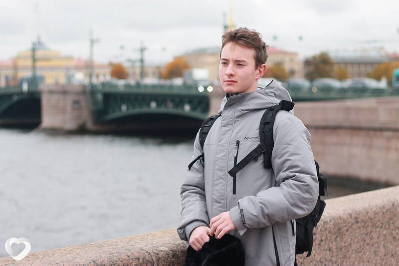 Максим, 21, Екатеринбурге — анкета №3881854