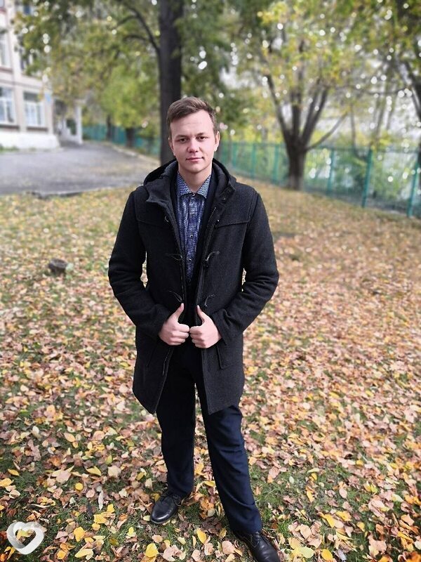 Артем, 26, Мариуполе — анкета №3882079