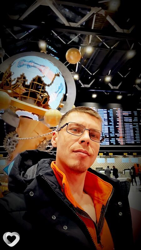 Максим, 27, Алуште — анкета №3882230