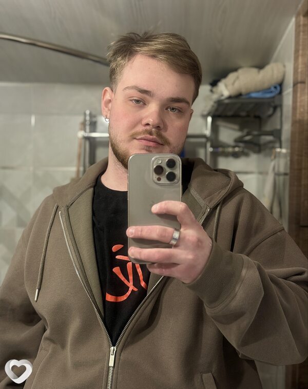 Денис, 20, Березниках — анкета №3882688