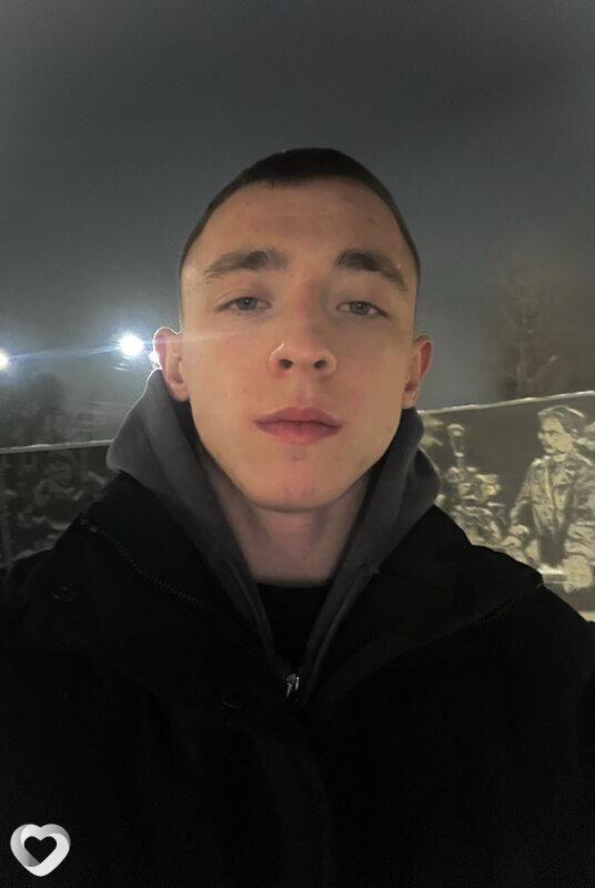 Данил, 22, Саратове — анкета №3882913
