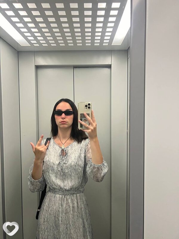 Анька, 18, Москве — анкета №3883166