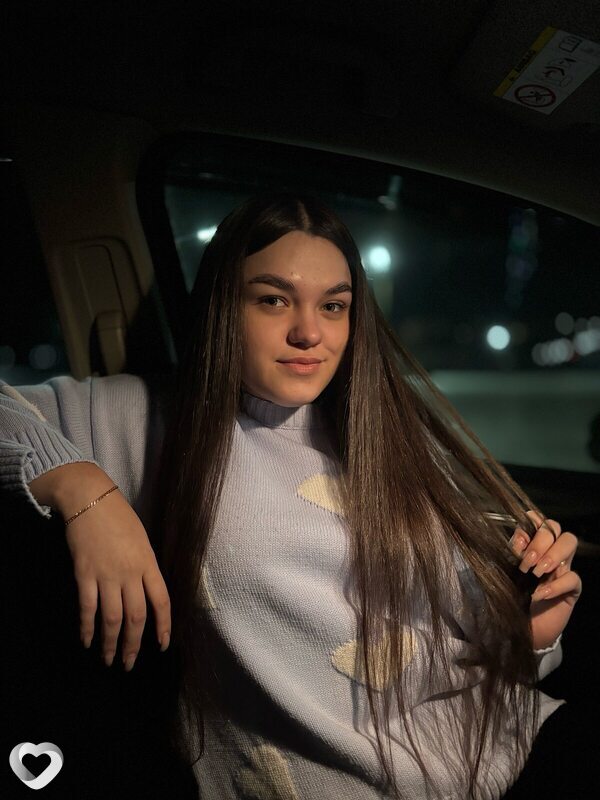 Кристина, 21, Усолье-Сибирское — анкета №3883413