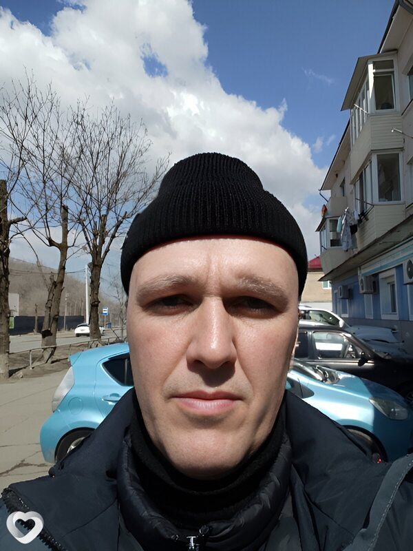 Максим, 45, Артеме — анкета №3884200