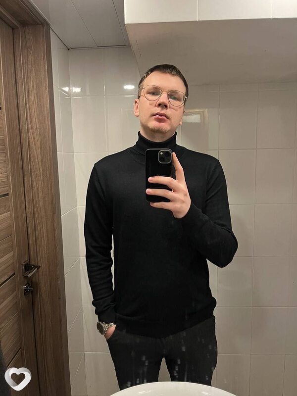 Максим, 25, Москве — анкета №3885096