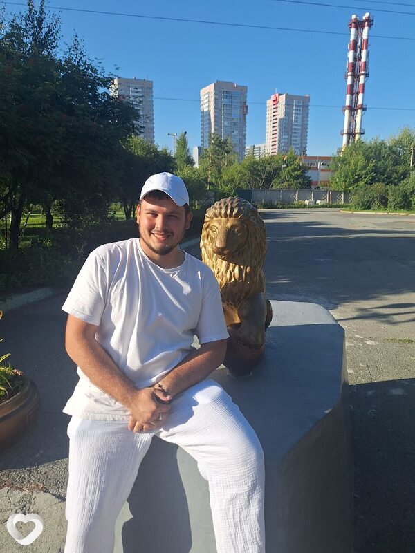 Тимур, 23, Екатеринбурге — анкета №3885310