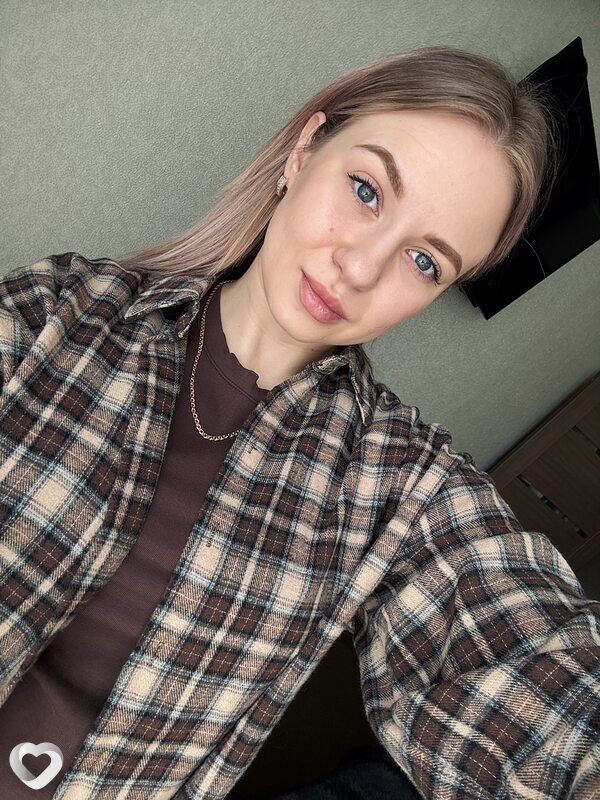 Полина, 27, Владивостоке — анкета №3885690