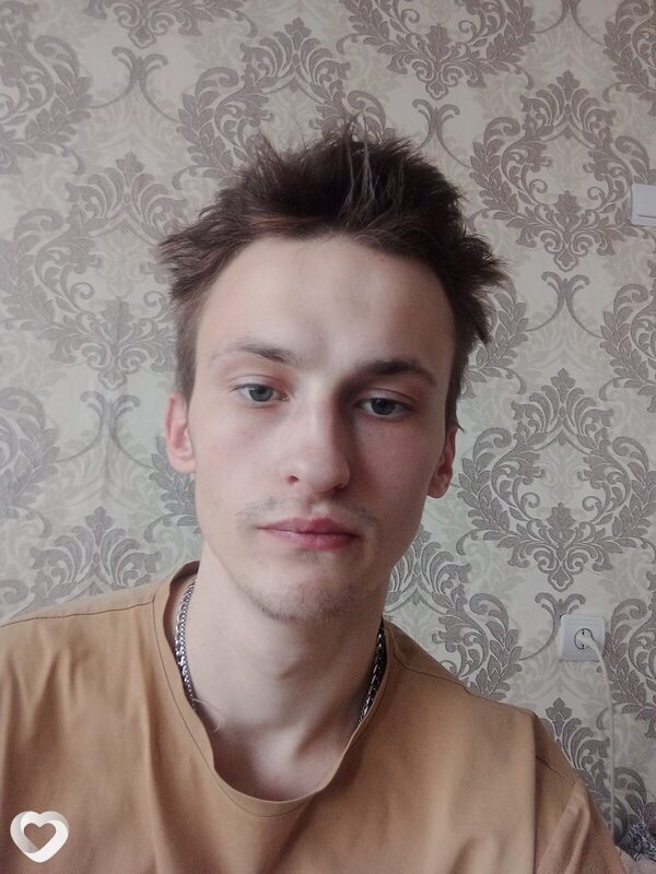 Никита, 20, Лисках — анкета №3885807
