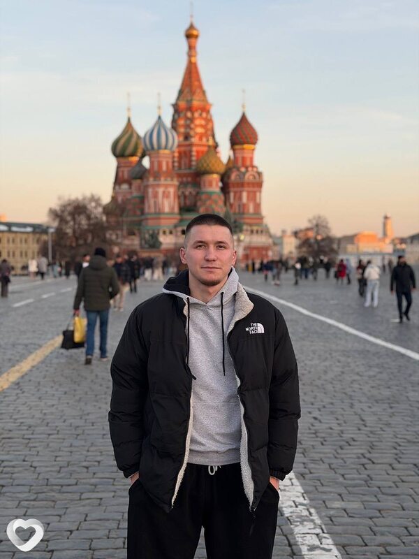 Юра, 22, Москве — анкета №3886026