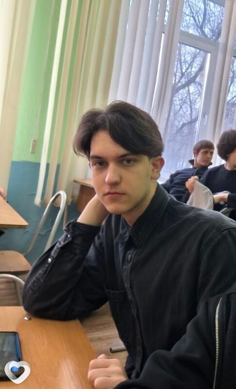 Александр, 18, Красноярске — анкета №3886046