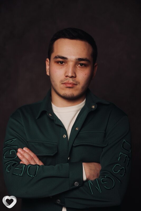 Alik, 26, Москве — анкета №3886538