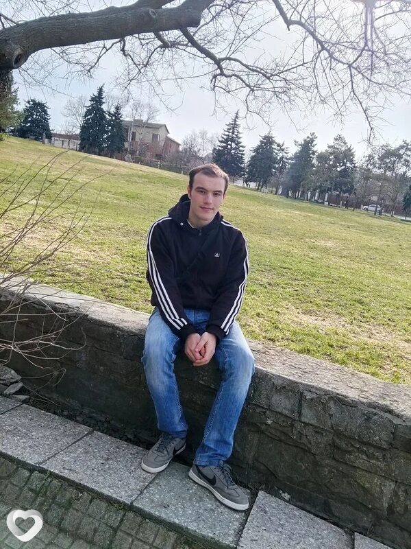 Вова, 26, Азове — анкета №3886725