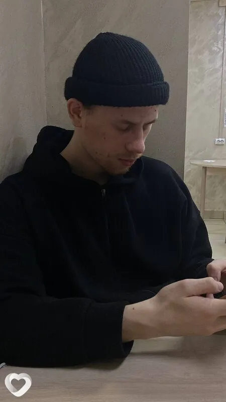 Влад, 18, Горно-Алтайске — анкета №3886862