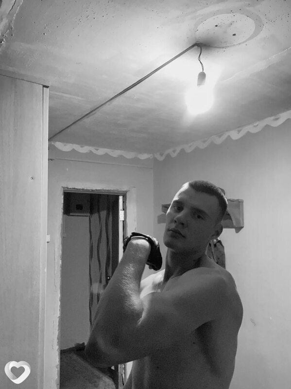 Максим, 21, Новокузнецке — анкета №3886917