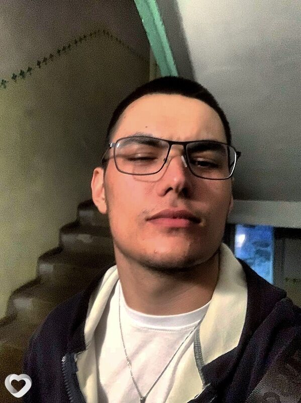 Арсен, 21, Березниках — анкета №3886789