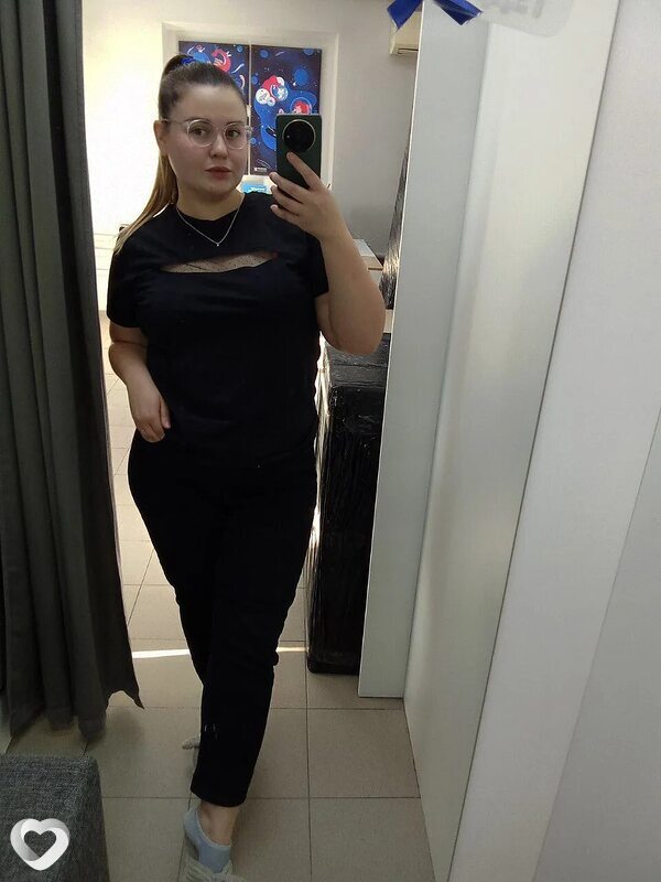 Александра, 25, Ростове-на-Дону — анкета №3887136