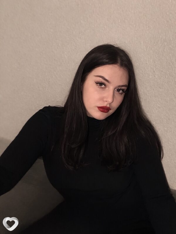 Алина, 21, Екатеринбурге — анкета №3887224