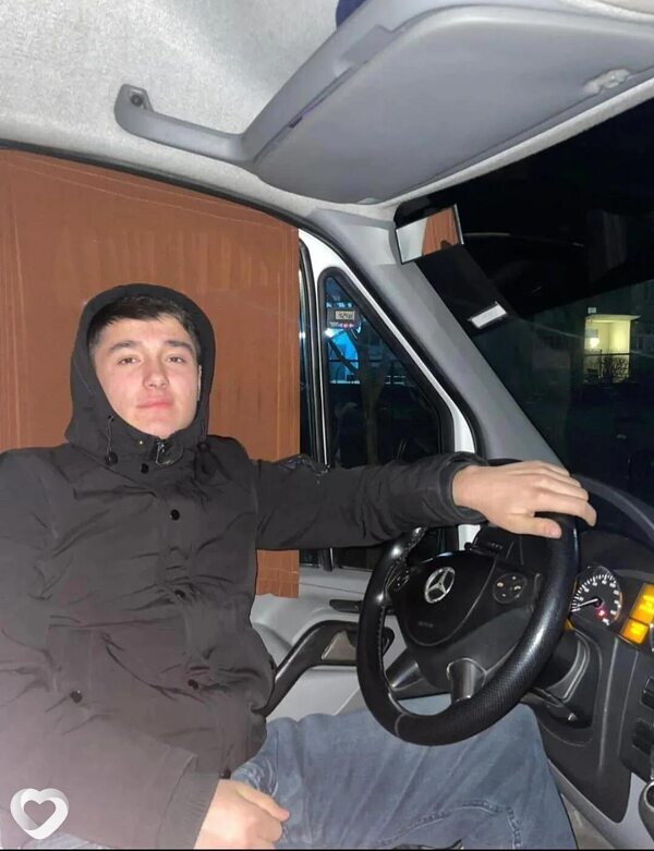 Чахонгир, 20, Солнечногорске — анкета №3887273