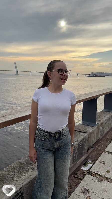 Ульяна, 19, Санкт-Петербурге — анкета №3887391