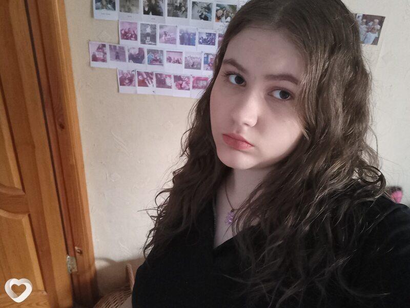 Марина, 18, Витебске — анкета №3887621