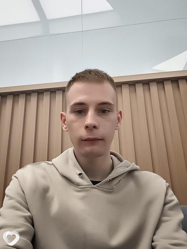 Юрий, 23, Белогорске — анкета №3887695