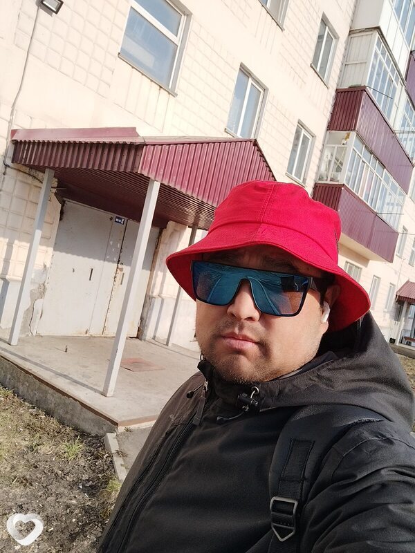 Оскар, 31, Шахтерске — анкета №3887885