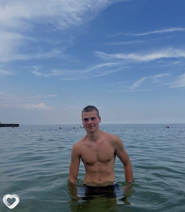 Николай, 20, Одессе — анкета №3887997