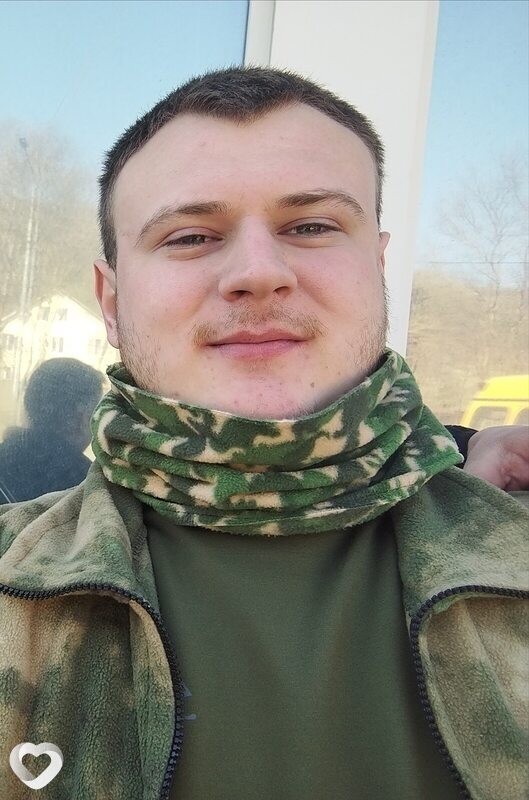 Роман, 23, Макеевке — анкета №3888056