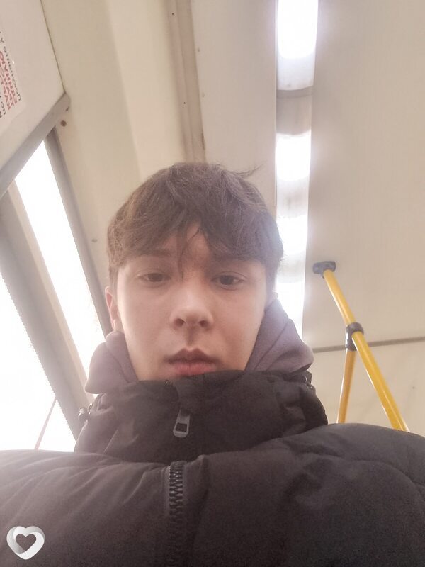 Миша, 19, Смоленске — анкета №3887953