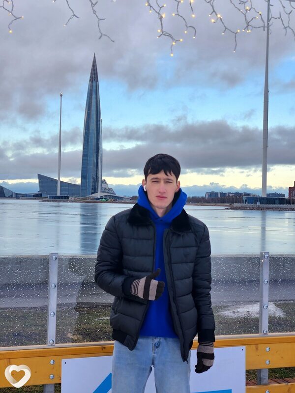 Алишер, 26, Санкт-Петербурге — анкета №3888317