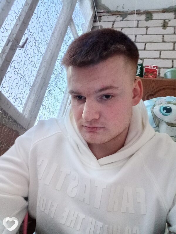Арсений, 23, Твери — анкета №3888236