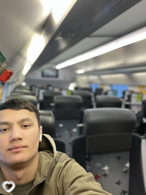 Абдухошим, 23, Санкт-Петербурге — анкета №3888396