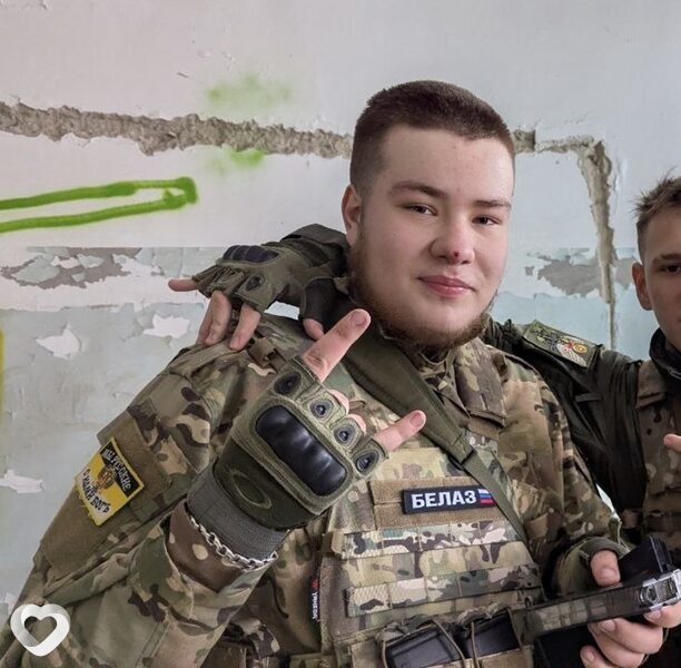 Андрей, 19, Новосибирске — анкета №3888506