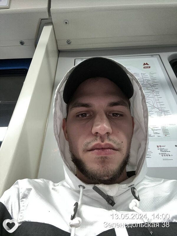 Данила, 24, Гатчине — анкета №3889588