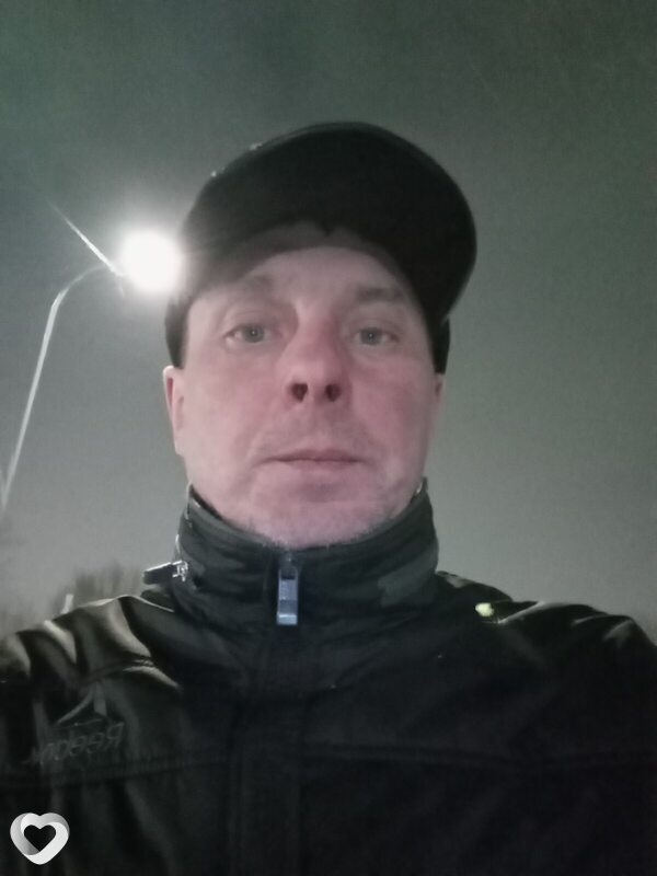 Олег, 45, Саратове — анкета №3890421
