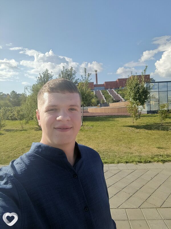Ярослав, 18, Москве — анкета №3889842